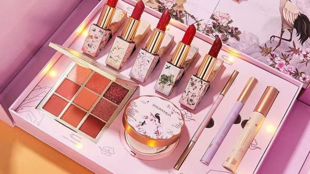 The Ultimate Guide to Makeup Sets: